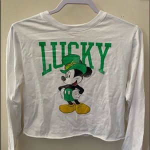 Cropped long sleeve T-shirt